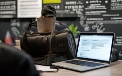 求职自我介绍怎么写？模板范文关键要素全解析