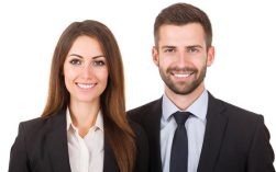 员工情侣关系影响团队效率？如何妥善处理？