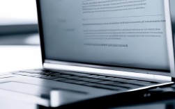 简历个人简介怎么撰写才能既突出亮点又避免空洞？